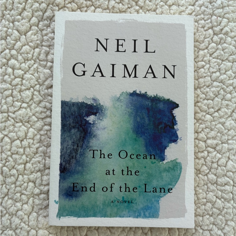 The Ocean at the End of the Lane softcover book by Neil Gaiman